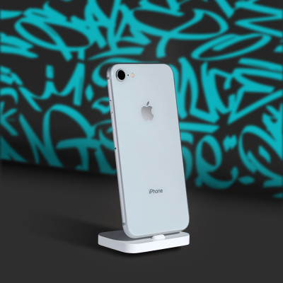 Б/у Apple iPhone 8 256GB (Silver)