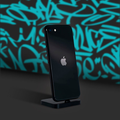 Б/у Apple iPhone SE 64GB (Black) (Ідеальний стан)
