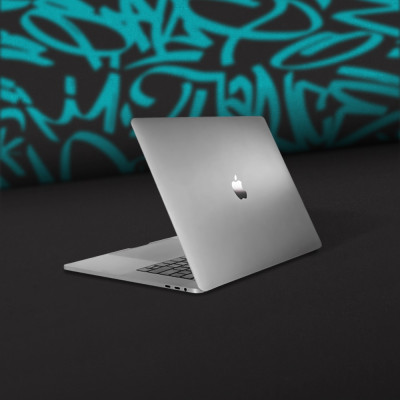 Б/у Apple MacBook Pro 15 2019 512GB (MV912) (Середній стан)