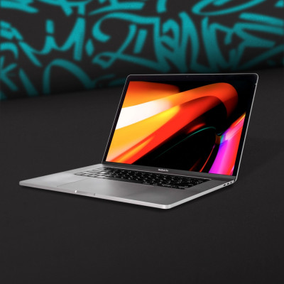 Б/у Apple MacBook Pro 16 2019 1TB (MVVK2) (Ідеальний стан)
