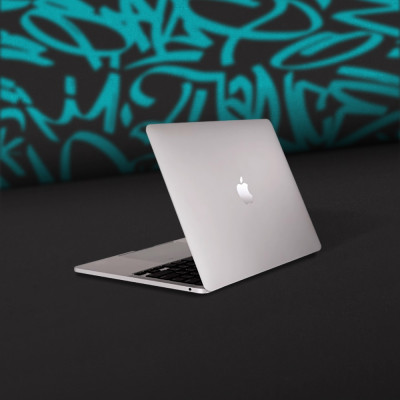 Б/у Apple MacBook Pro 13 2015 128GB (MF839) (Середній стан)
